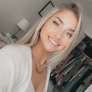 Meet your Posher, Brittany